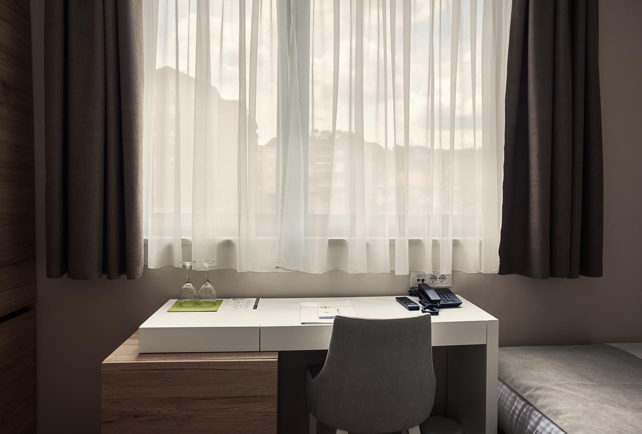 Ig Hotel Gornji Milanovac Exterior foto